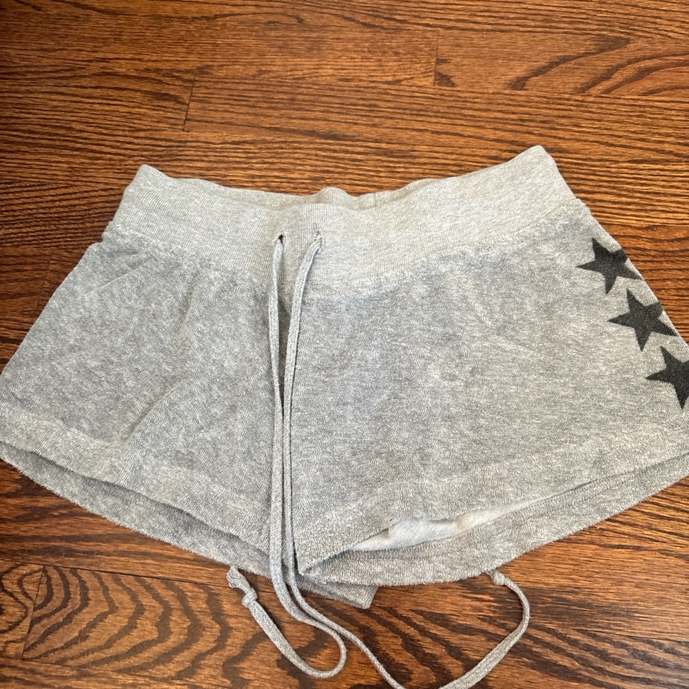 Hard Tail Gray Athletic Shorts with Star Design